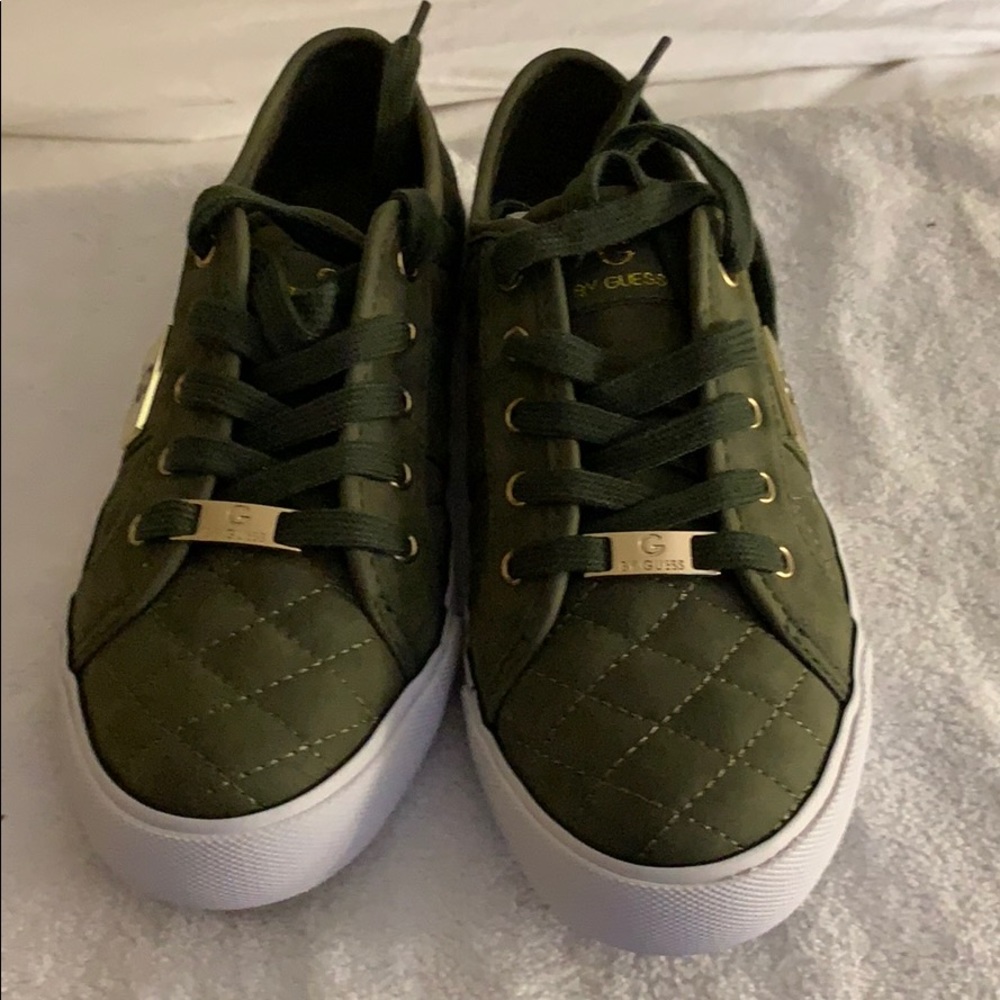 Olive green casuals by Guess very comfortable
